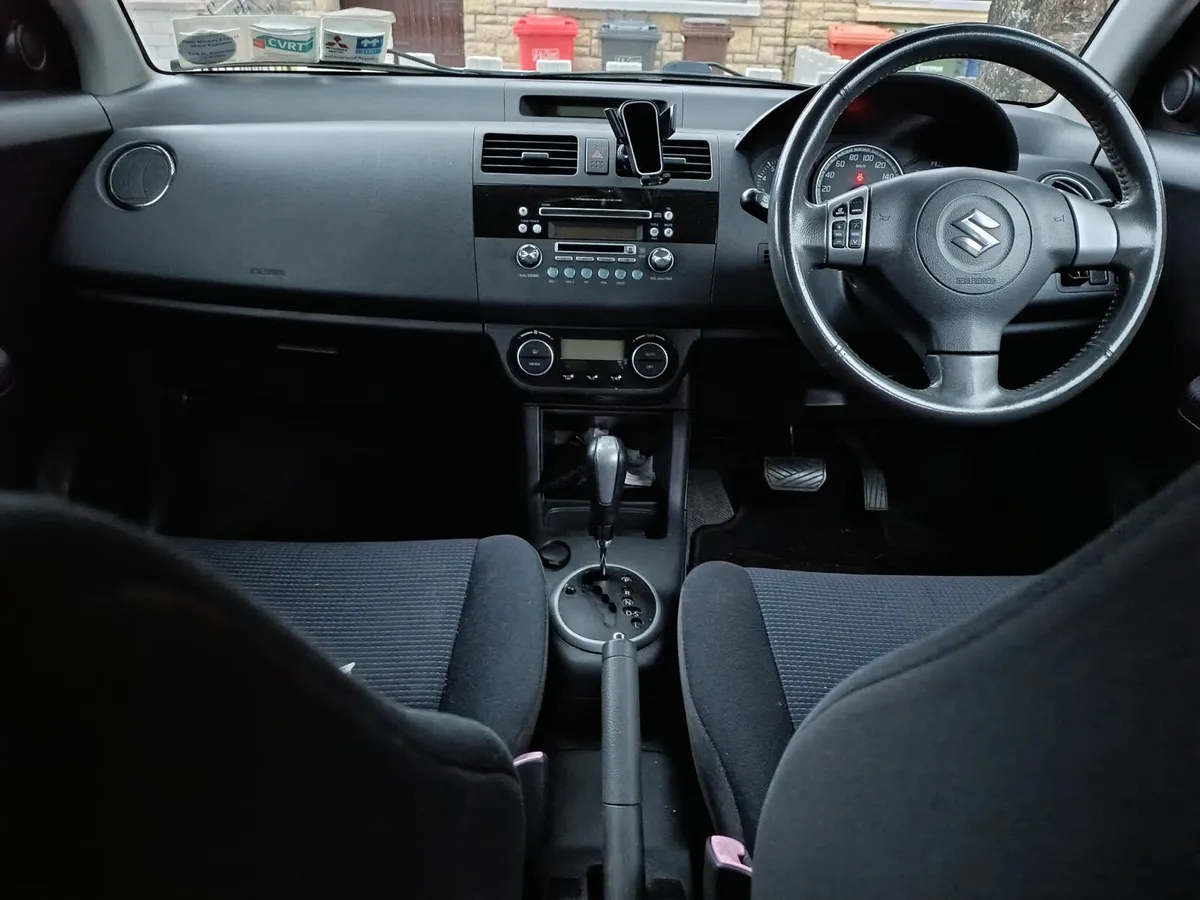 Suzuki Swift Automatic - Image 4