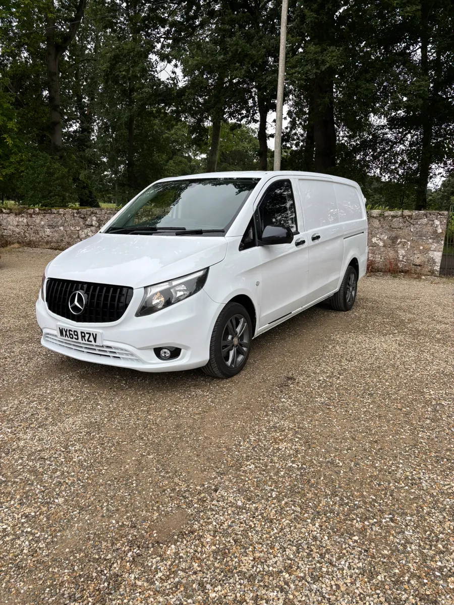 2019 Mercedes Vito van - Image 3