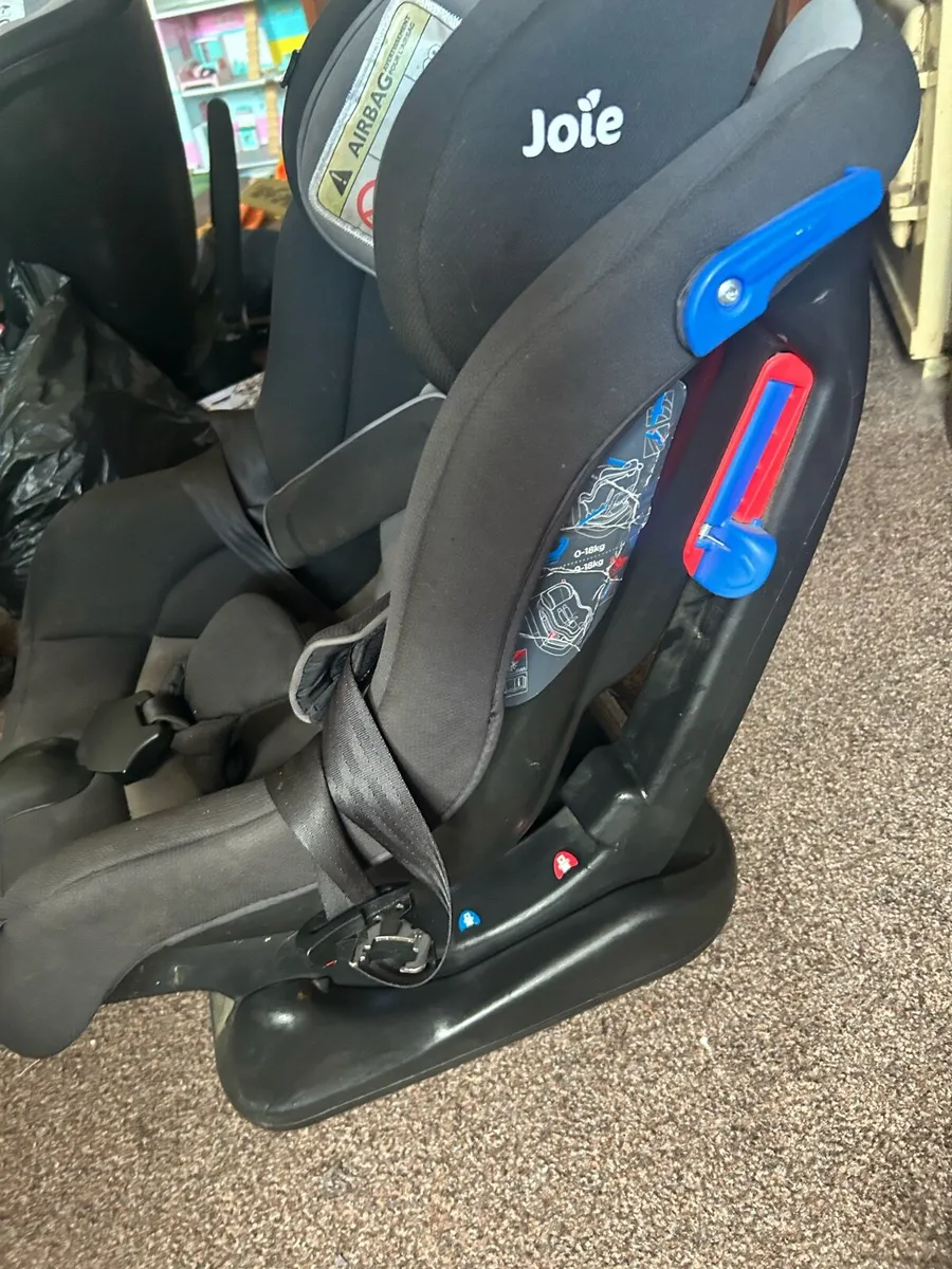 Jole belted car seat - Image 2