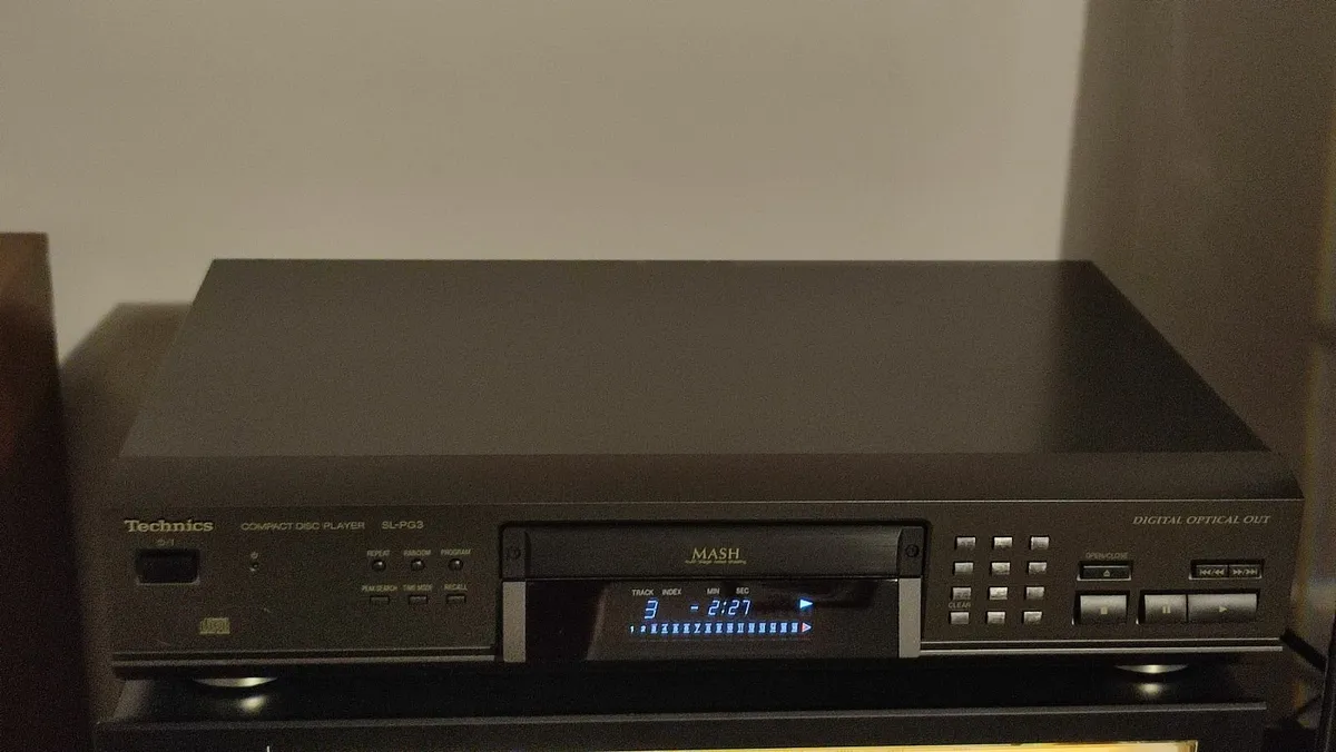 TECHNICS SL-PG3, CD Player. Cleaned. Perfect cond - Image 1