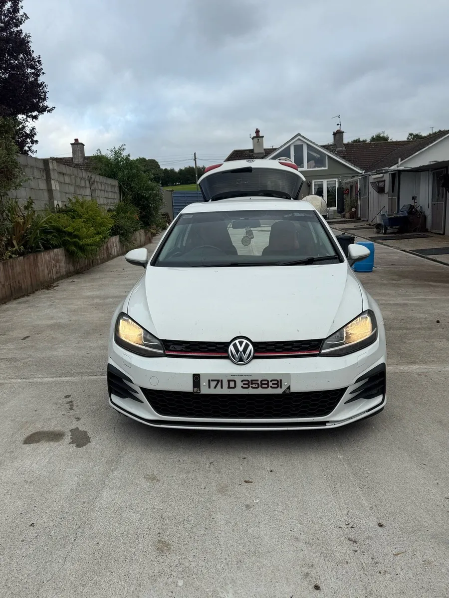 Volkswagen Golf van - Image 2