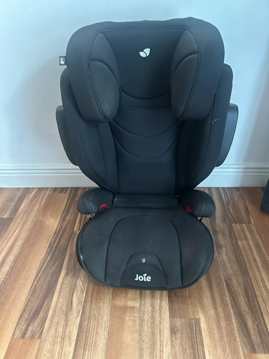 Car seat - Image 1