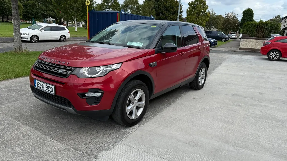Land Rover Discovery Sport 2.0 TD4 SE 2016 - Image 1