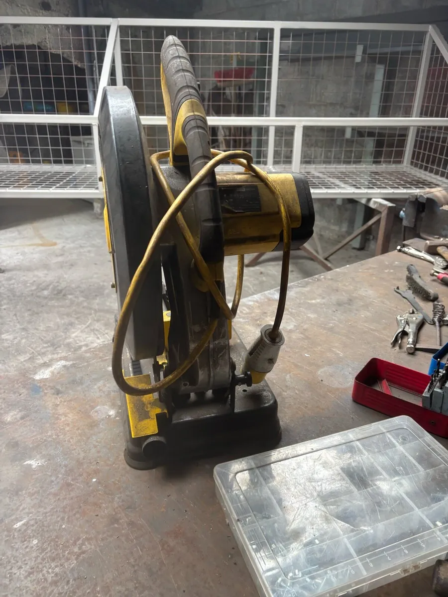 Chop saw - Image 1