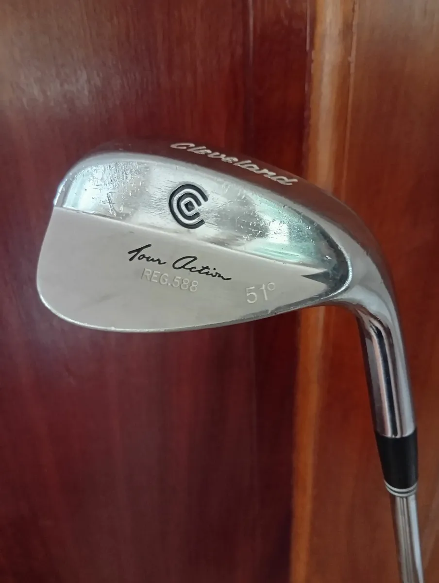 Cleveland Tour Action 51 Degree Wedge As New - Image 1