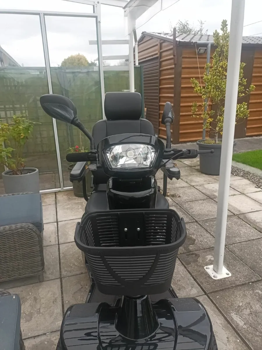 Sterling S700 Mobility Scooter - Image 4
