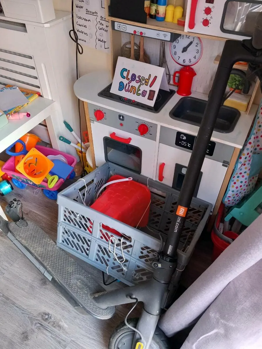 Xiaomi Mi s1 electric scooter
