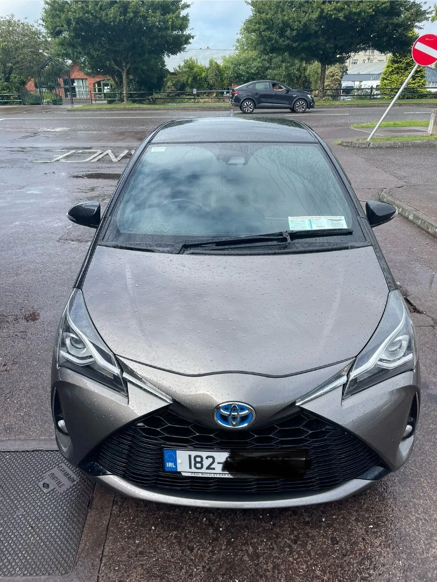Toyota Yaris 2018 - Image 3