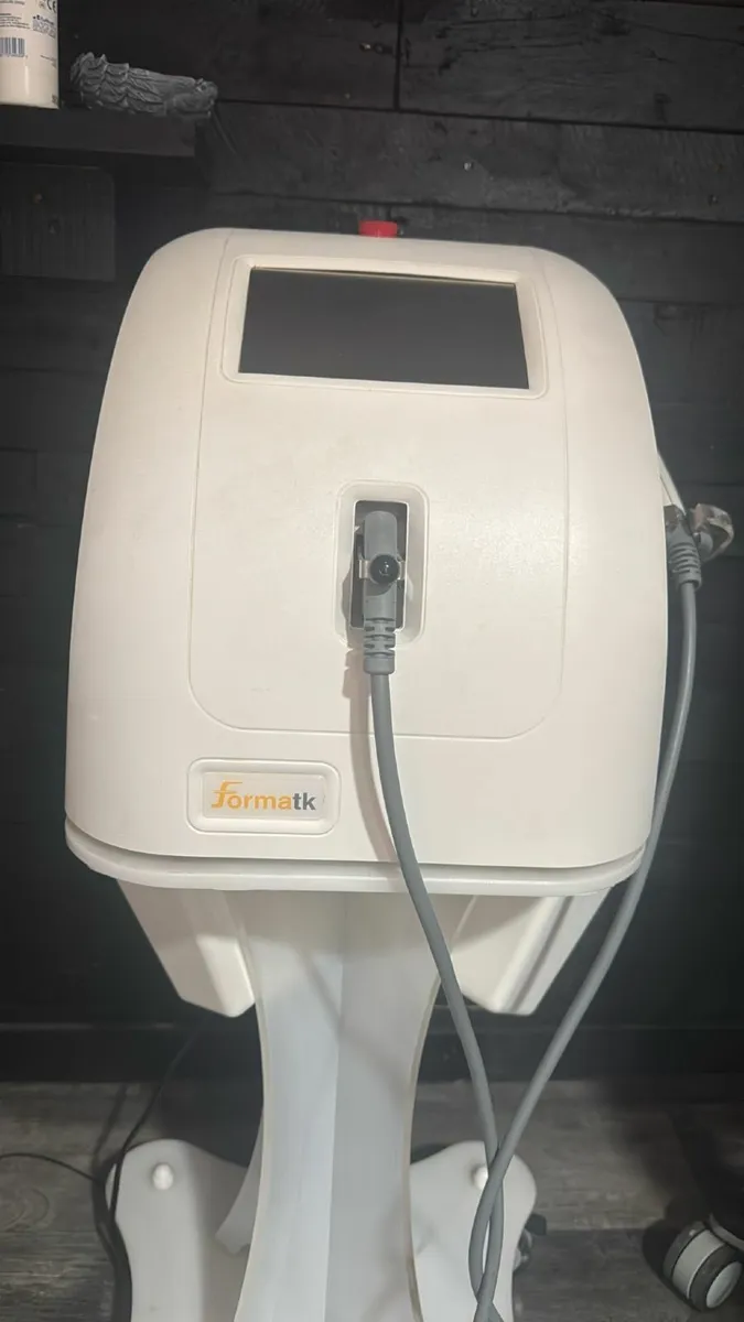 Forma TK IPL laser hair removal & tattoo removal p - Image 2