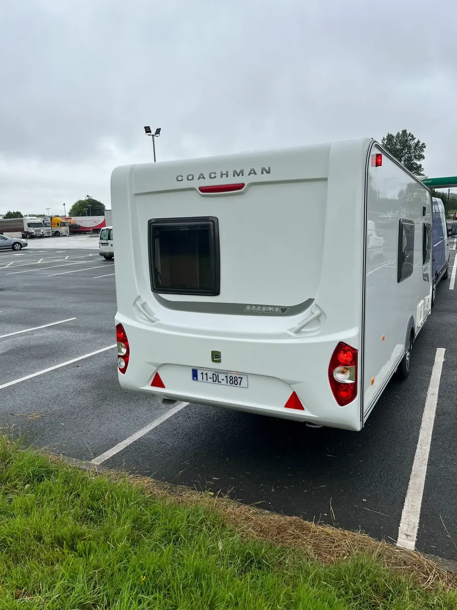 2011 Coachman Amara 520/4 - Image 3