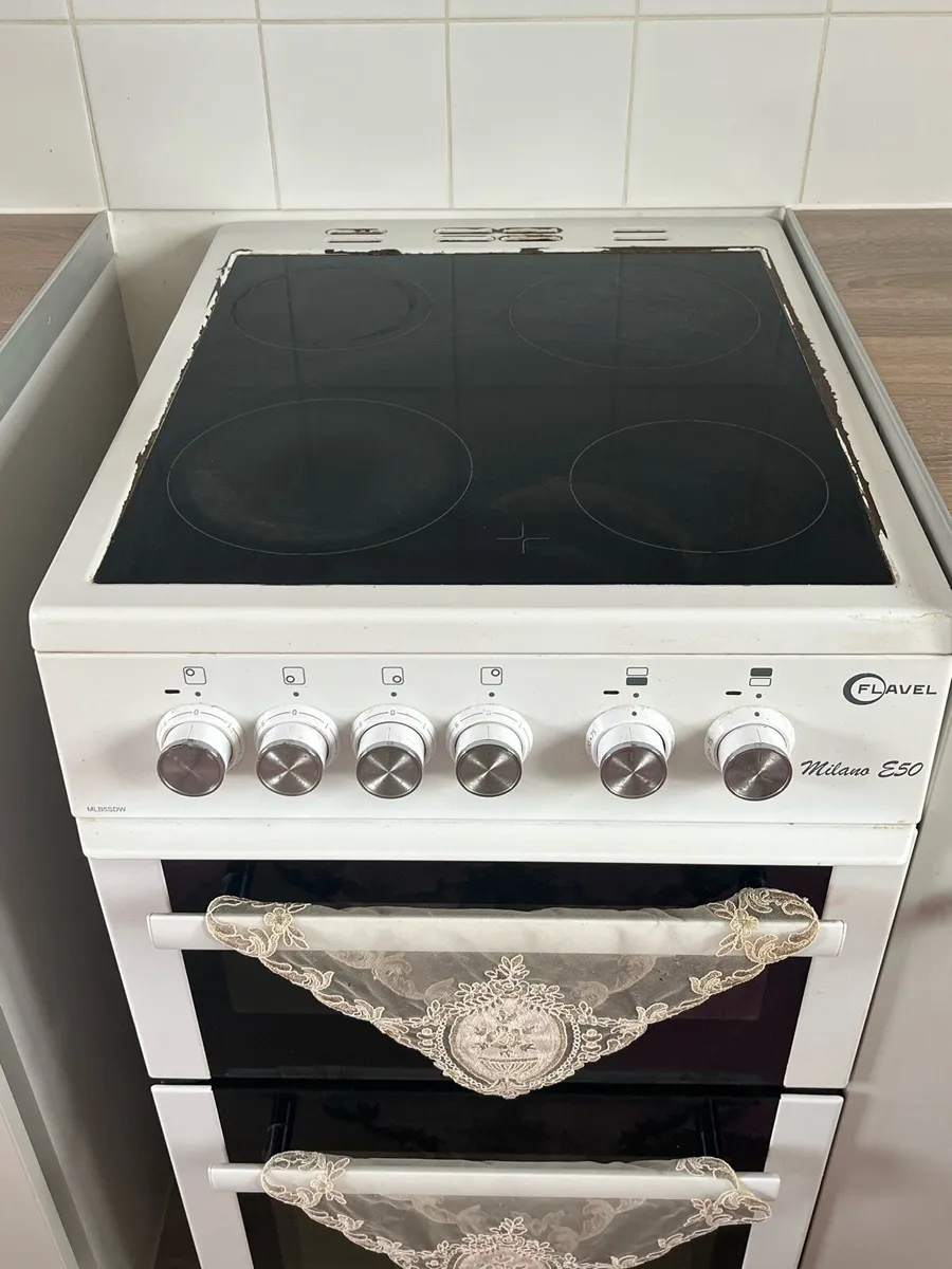 Electric Oven - Image 4