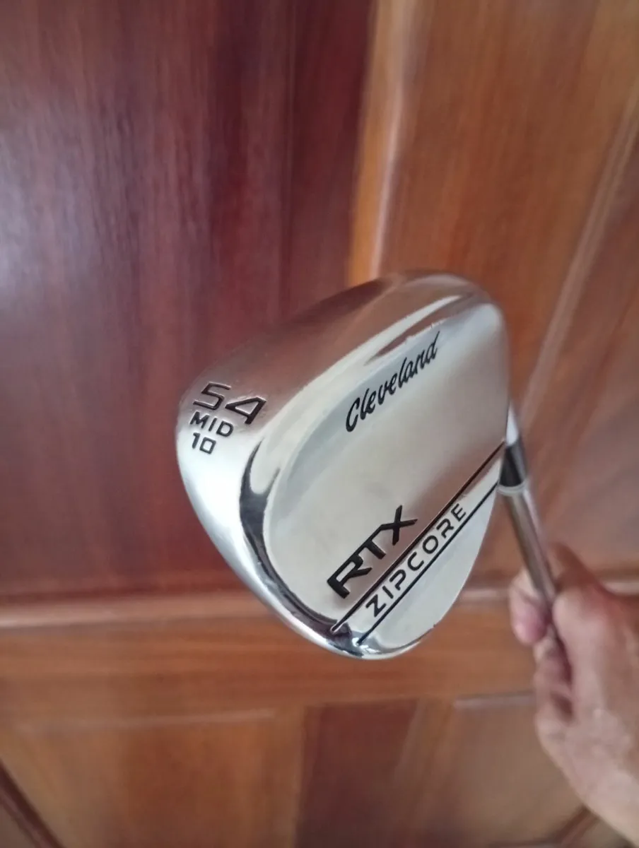 Cleveland RTX ZipCore 54 degree Wedge - Image 1