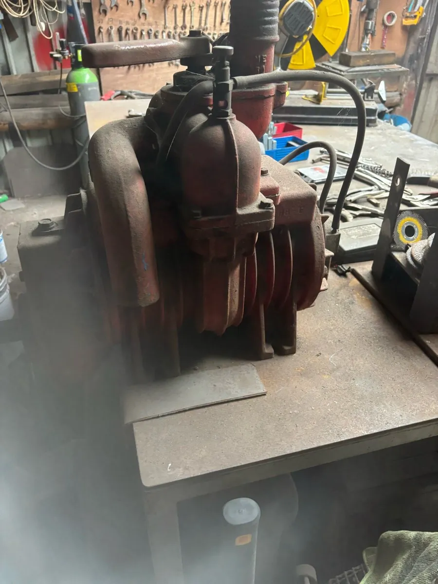 Abbey slurry tank pump - Image 2