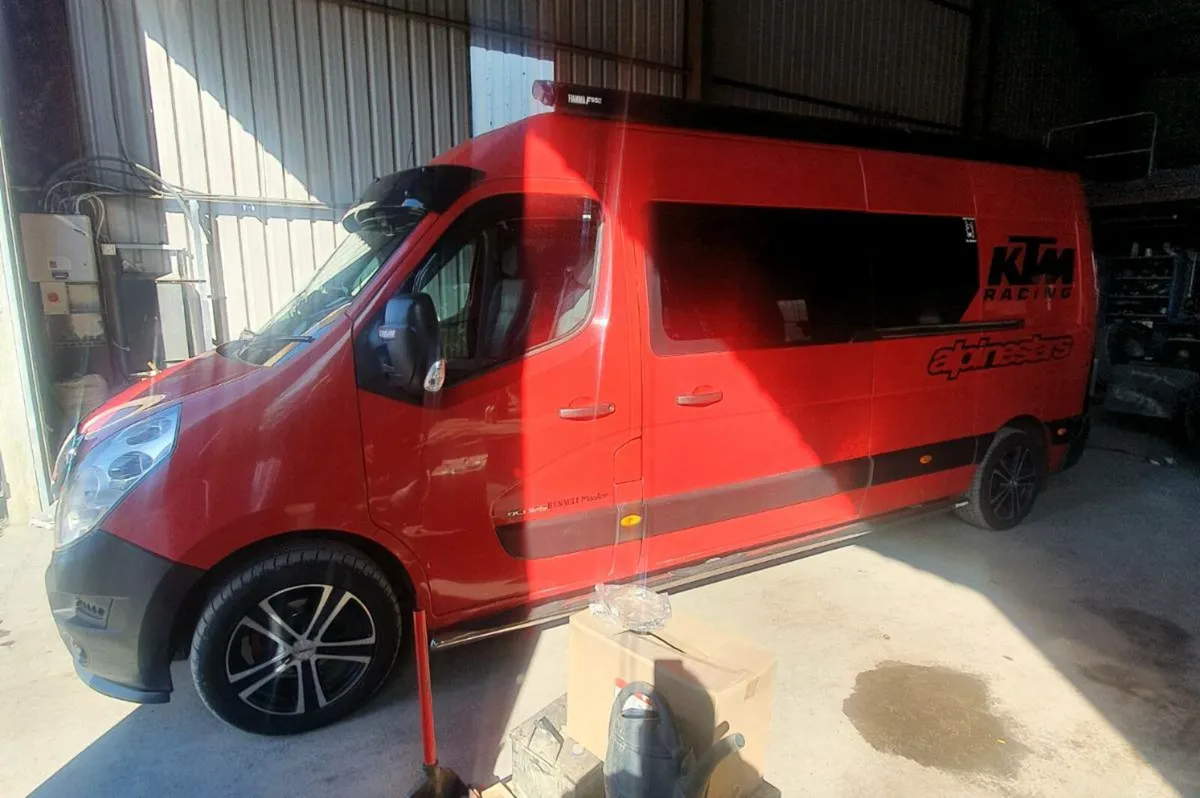 Renault master crewcab - Image 2