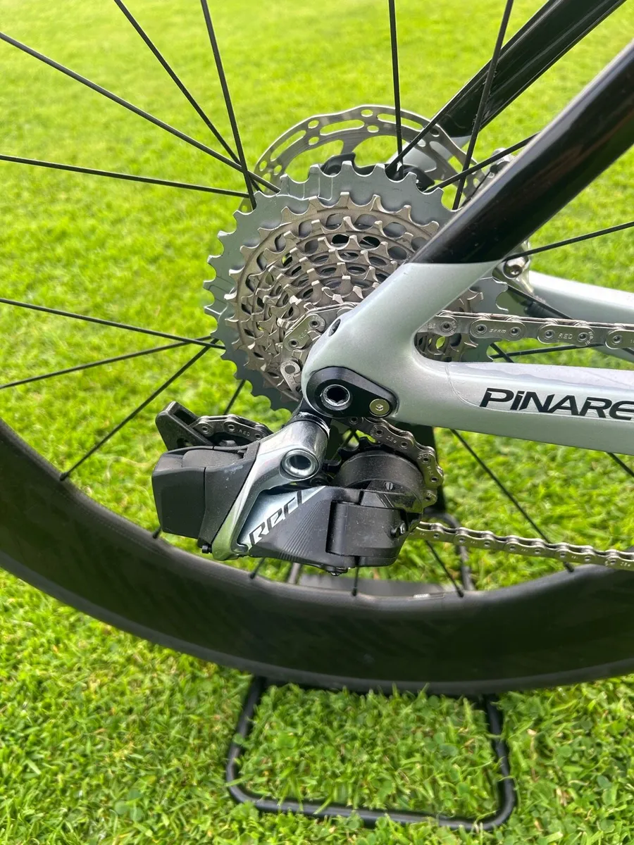 New Pinarello DOGMA F (Price Drop) - Image 4