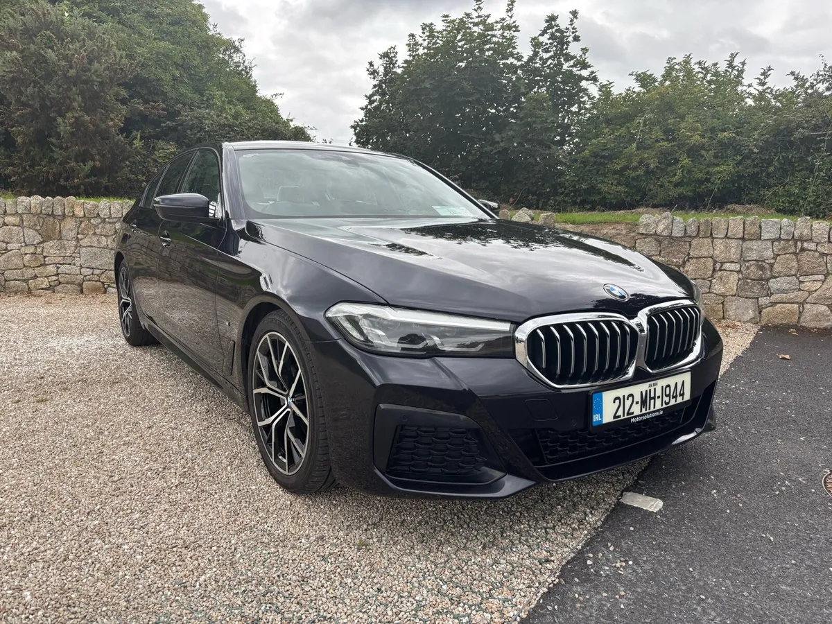 BMW 520D M Sport Full Service History - Image 1