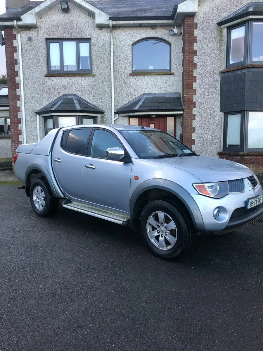 Mitsubishi L200 2008 - Image 1