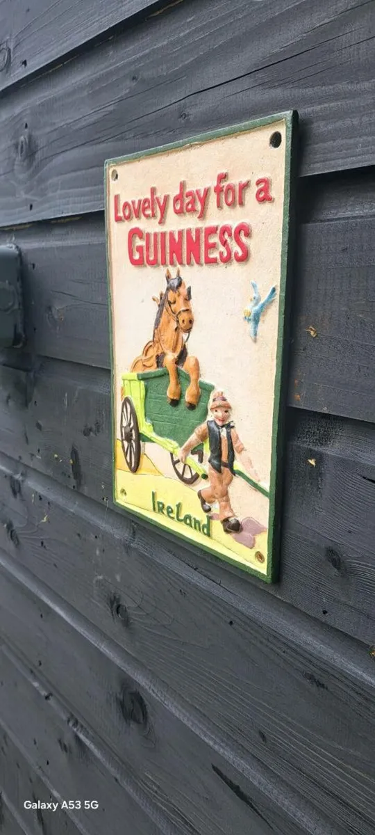 Guinness cast iron sign - Image 2
