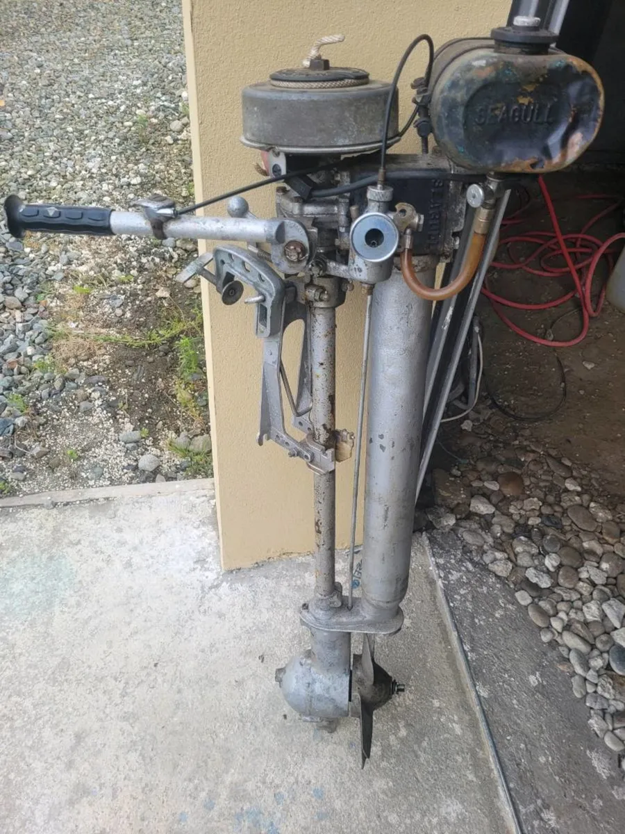 Seagull outboard - Image 4