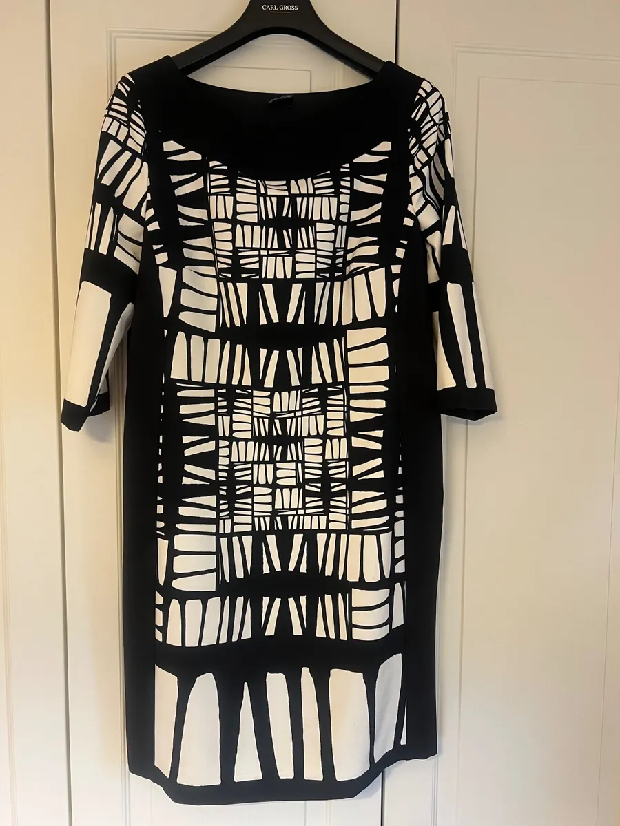 Dress & matching over jacket - Image 1