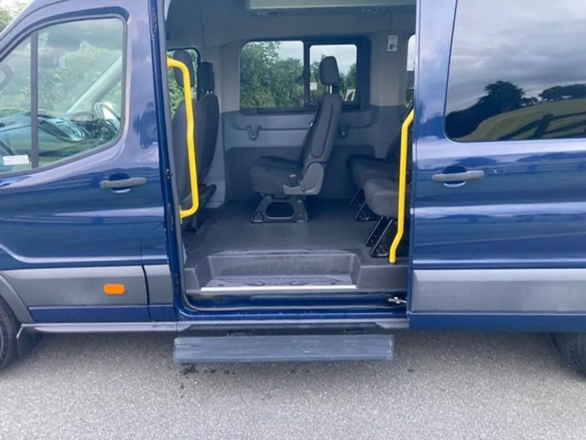 2018 FORD TRANSIT 460 TREND MINIBUS - Image 2