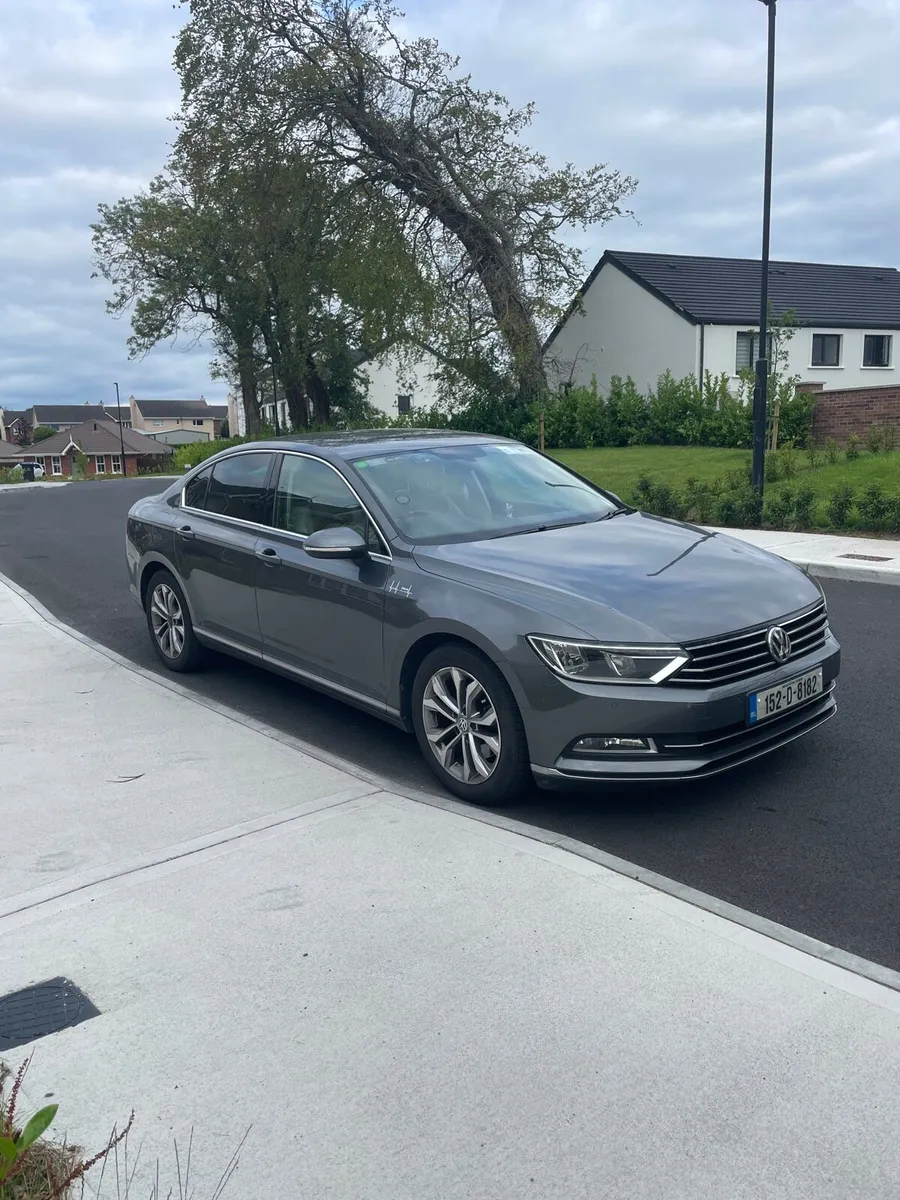 2015 Volkswagen Passat 1.6TDI Highline Automatic - Image 1
