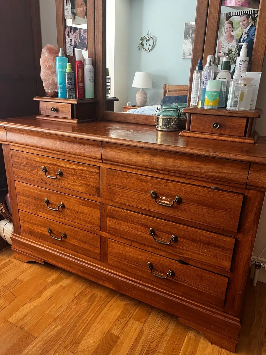 Complete Bedroom Furniture Set - Image 3