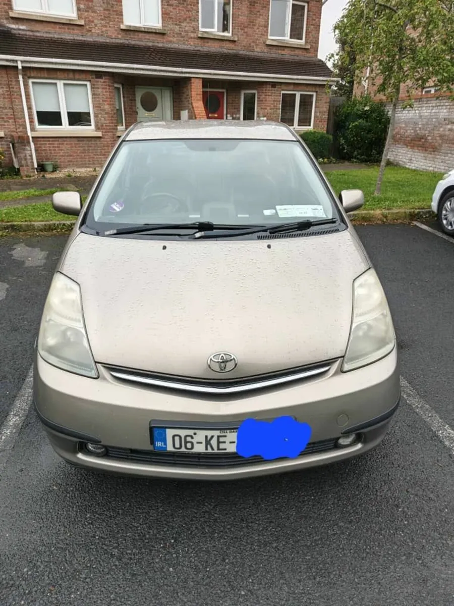 Toyota Prius 2006 - Image 2