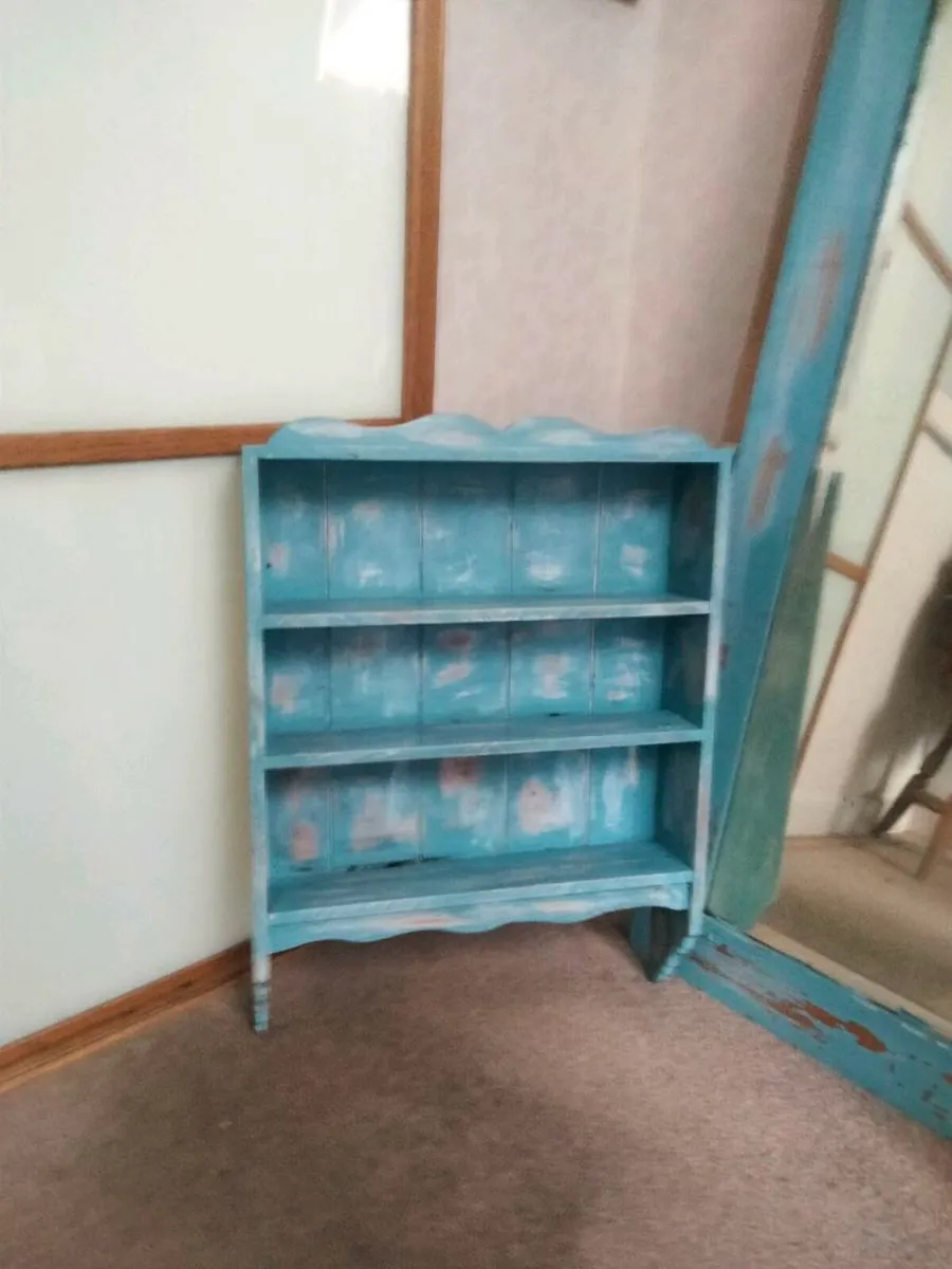 Wall shelves + long mirror - Image 2