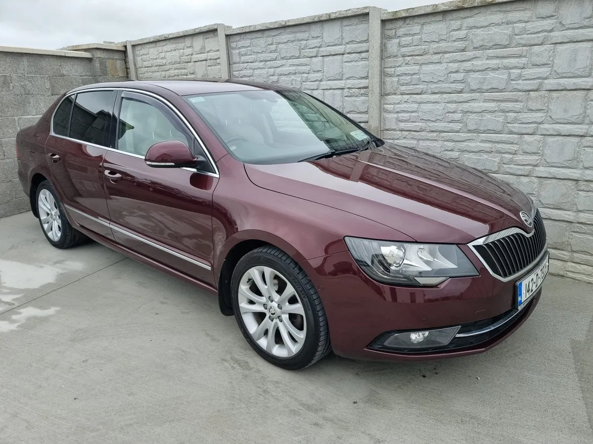 142 Skoda Superb 1.6 Diesel Low Miles New Nct - Image 4