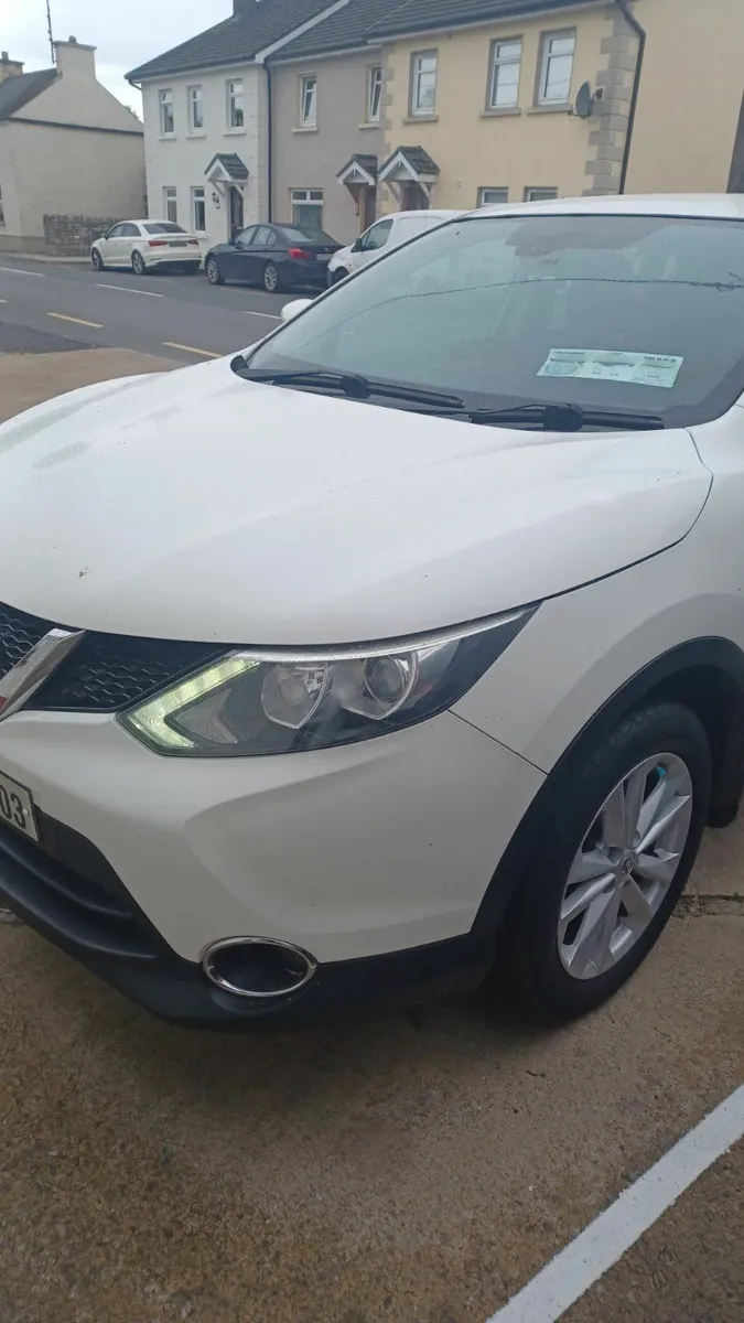 Nissan Qashqai 2014 1.5 Diesel - Image 2