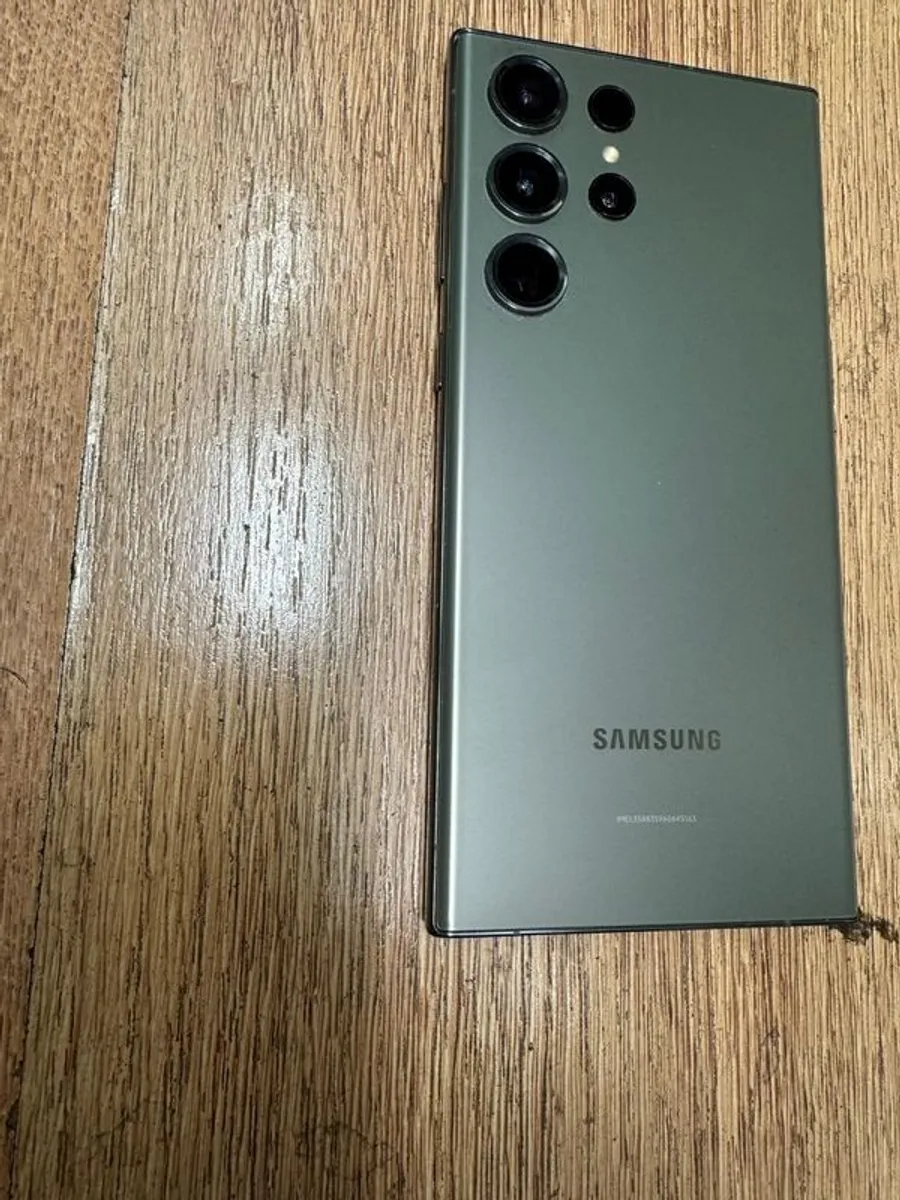 phone - Image 1