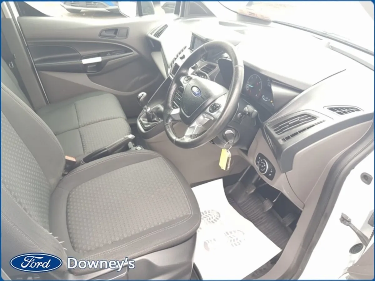 Ford Transit Connect Trend 1.5 TD LWB 3-seater - Image 2