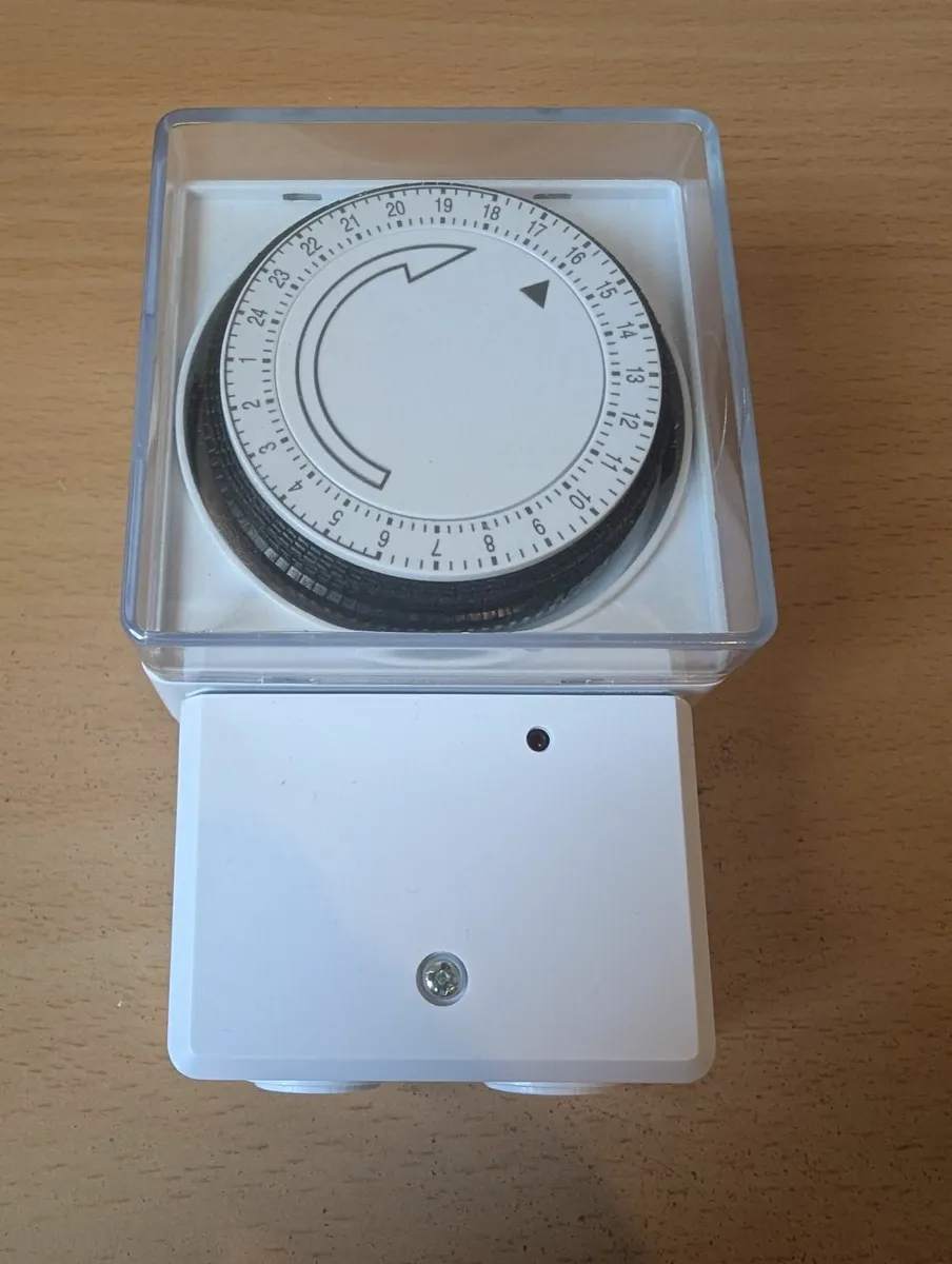 Thermostat - Image 1