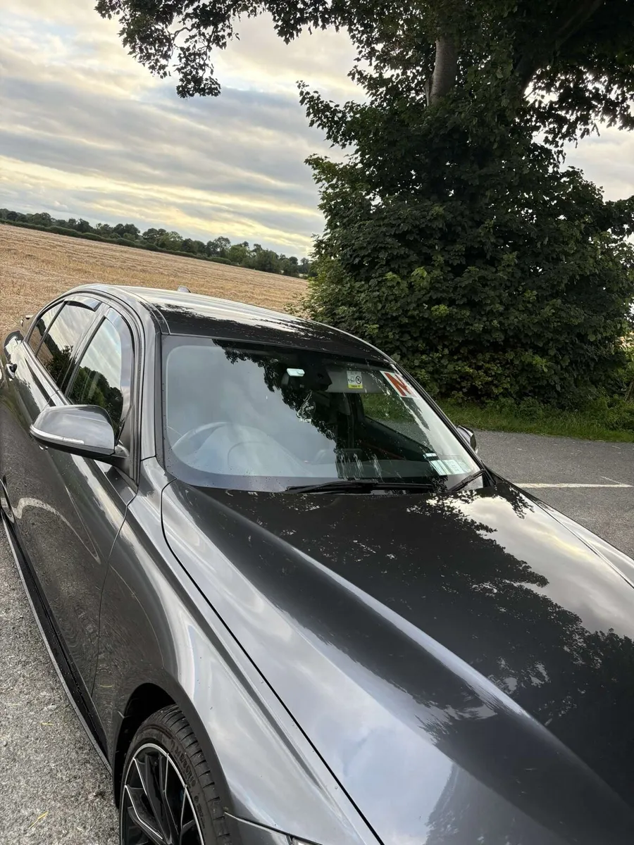 BMW 318d 2017 Low miles - Image 4