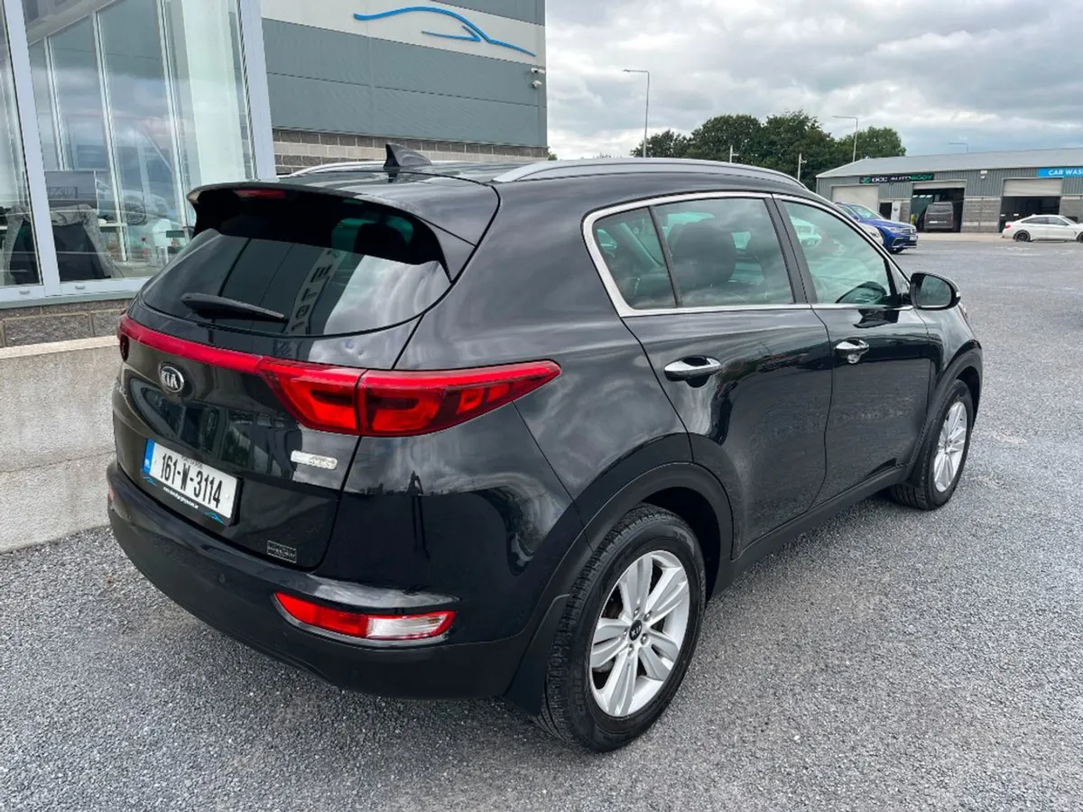 Kia Sportage Executive 1.7crdi 5dr quality Assure - Image 3