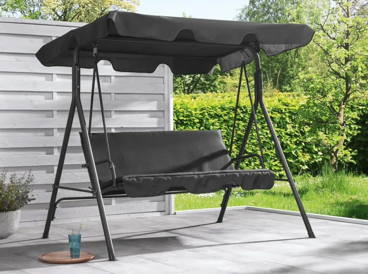 Garden swing chair/bench