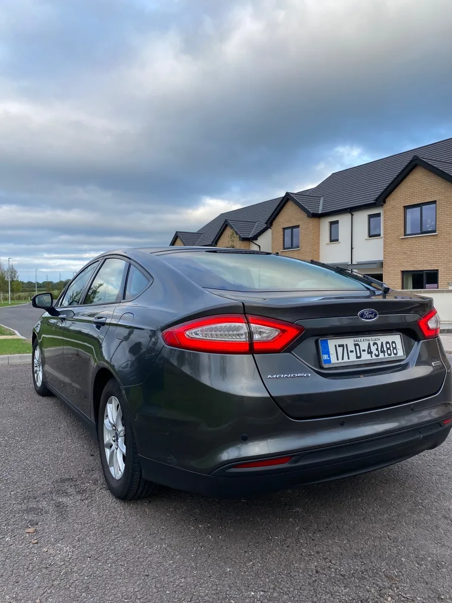 Low mileage Ford Mondeo 1.5 TDCi 2017 - Image 1