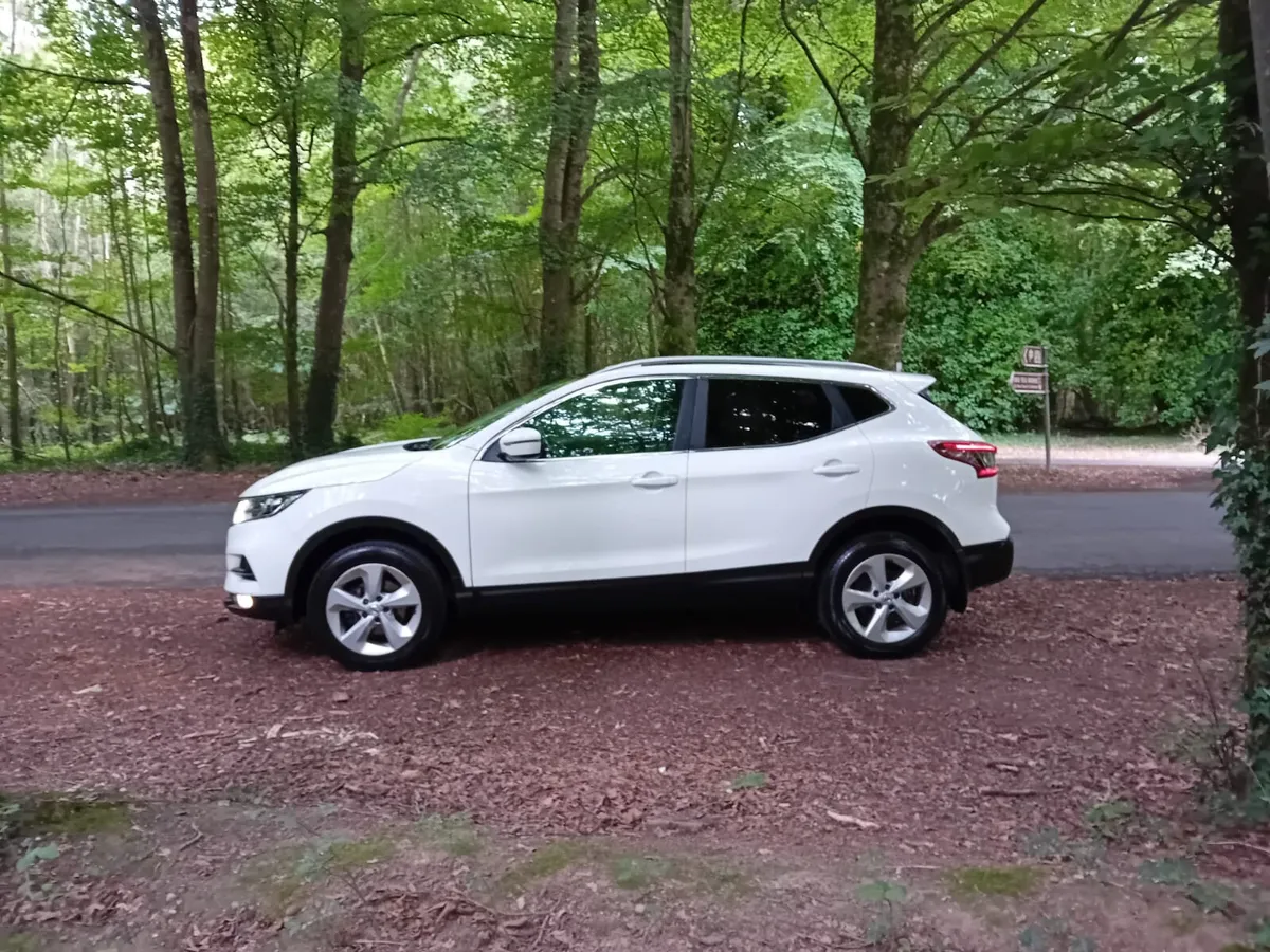 201 NISSAN QASHQAI  1.5 DCI SE 1 OWNER SUV - Image 4