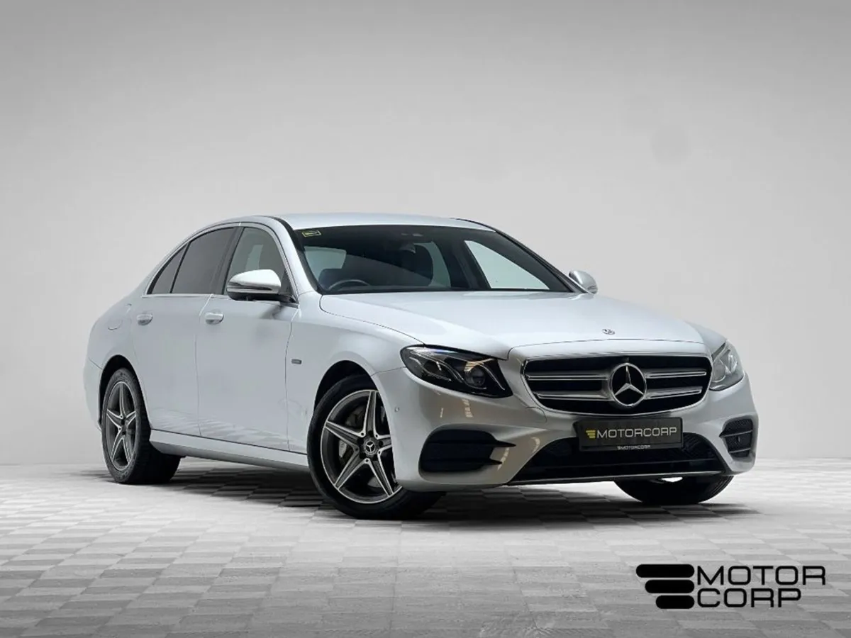 Mercedes-Benz E-Class 300DE AMG Line Premium - Image 1