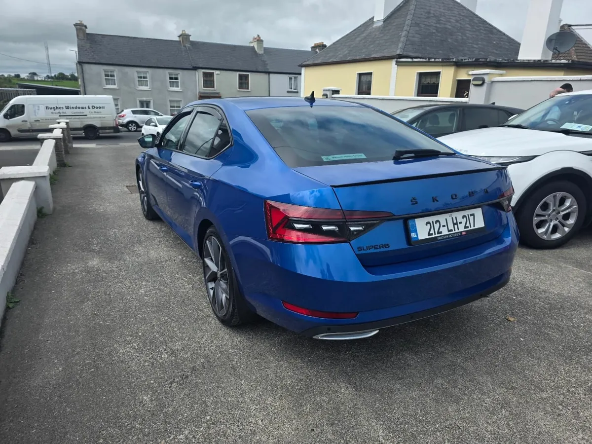 Skoda Superb - Image 2