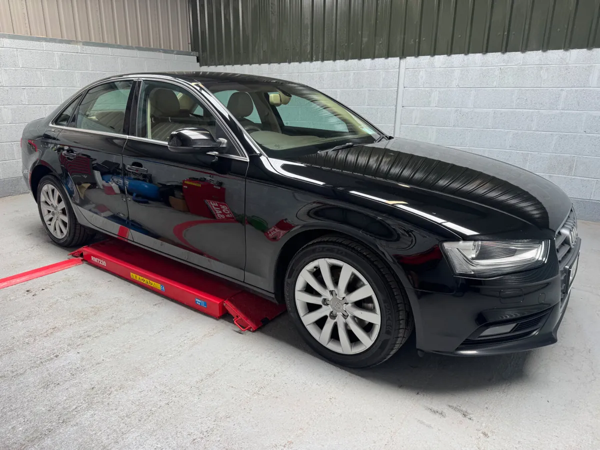 2014  AUDI A4      2.0 TDI - Image 1