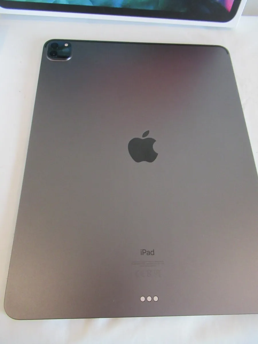 APPLE ipad PRO 4th tablet internet 12.9 NEW €900 - Image 2