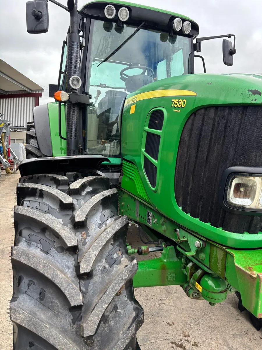 John Deere 7530 - Image 4