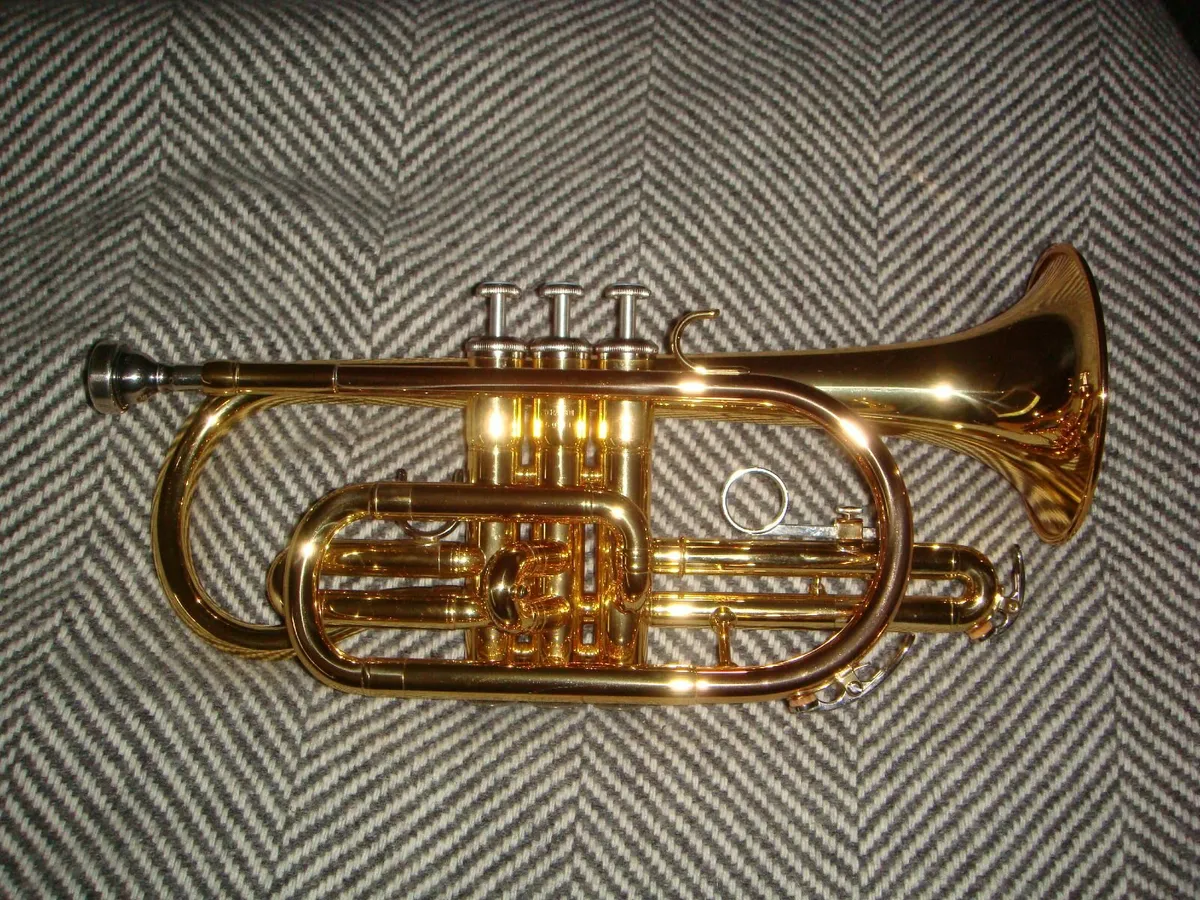 CORNET   YAMAHA in perfect condition - Image 4