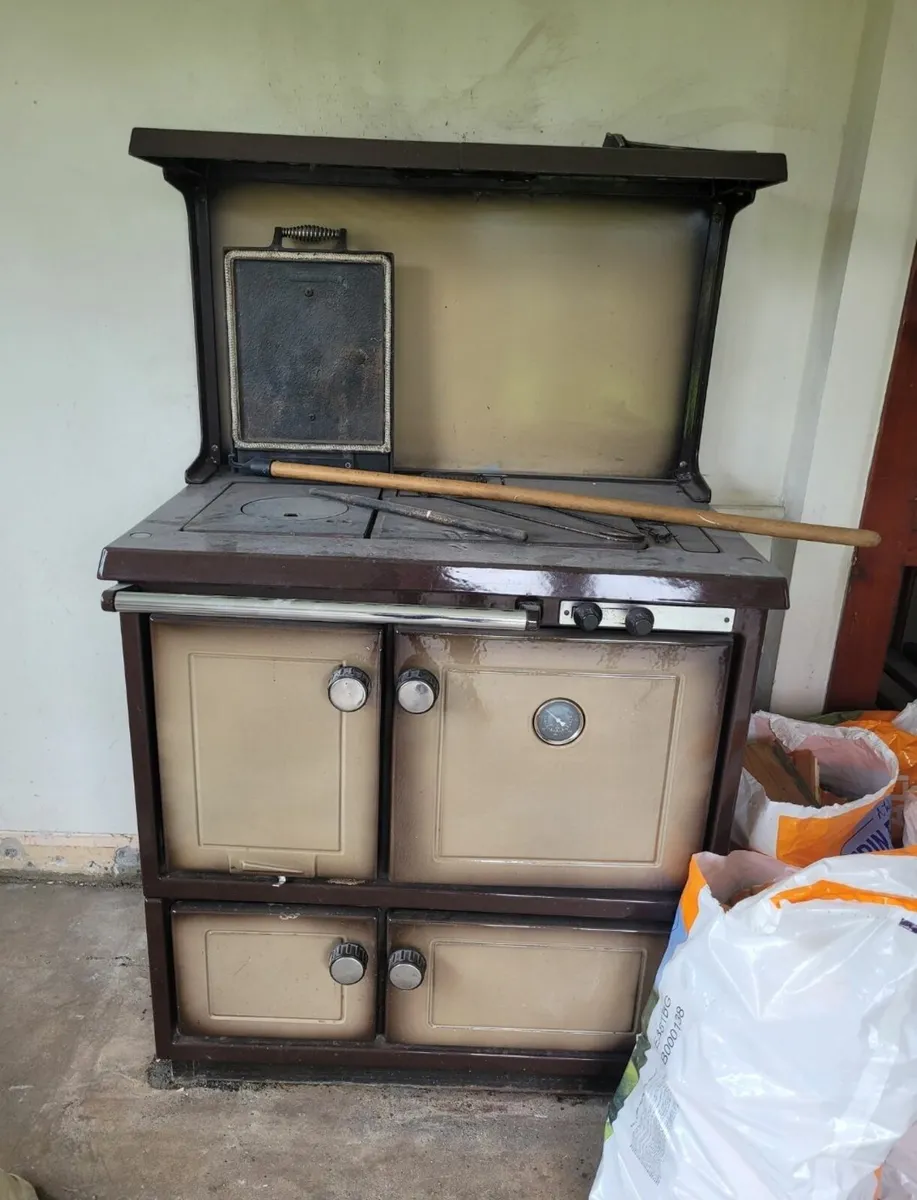Stanley solid fuel range