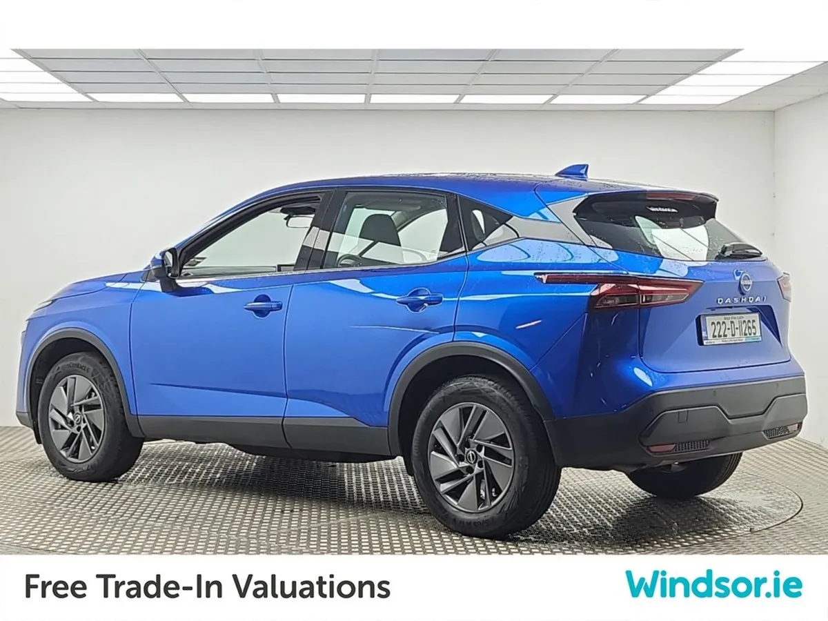 Nissan QASHQAI 1.3 PET Mild Hybrid SV CVT - Image 4