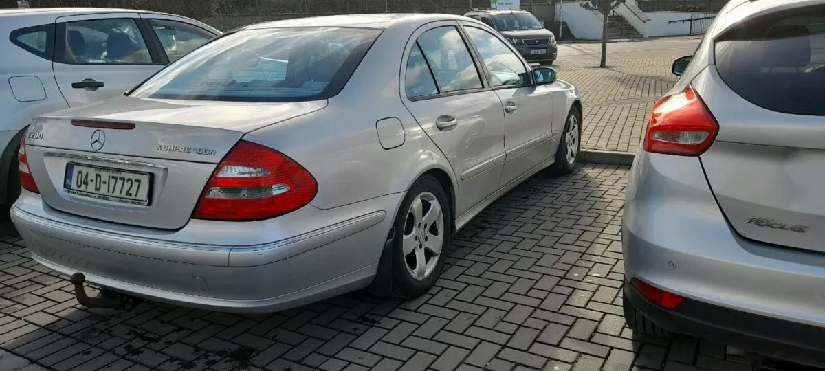 2004 Mercedes E200k Avantgarde,  New Nct - Image 3