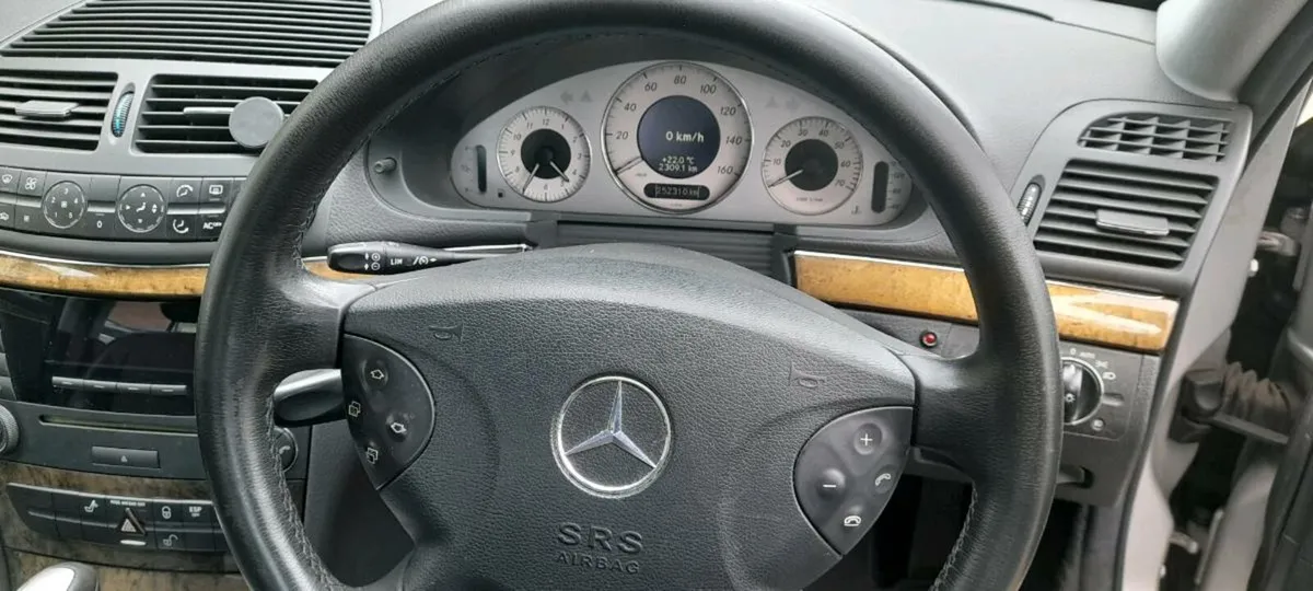2004 Mercedes E200k Avantgarde,  New Nct - Image 4