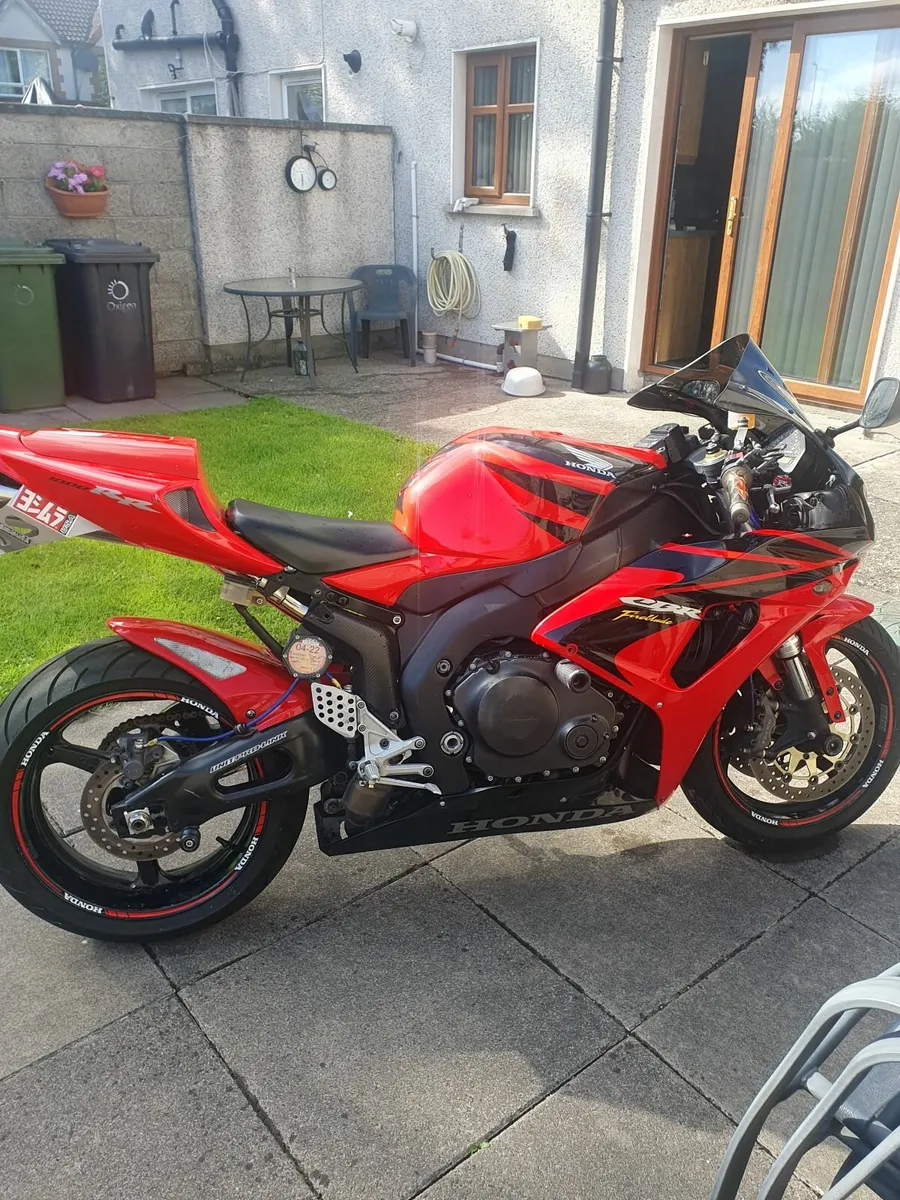 Honda fireblade 1000rr - Image 4